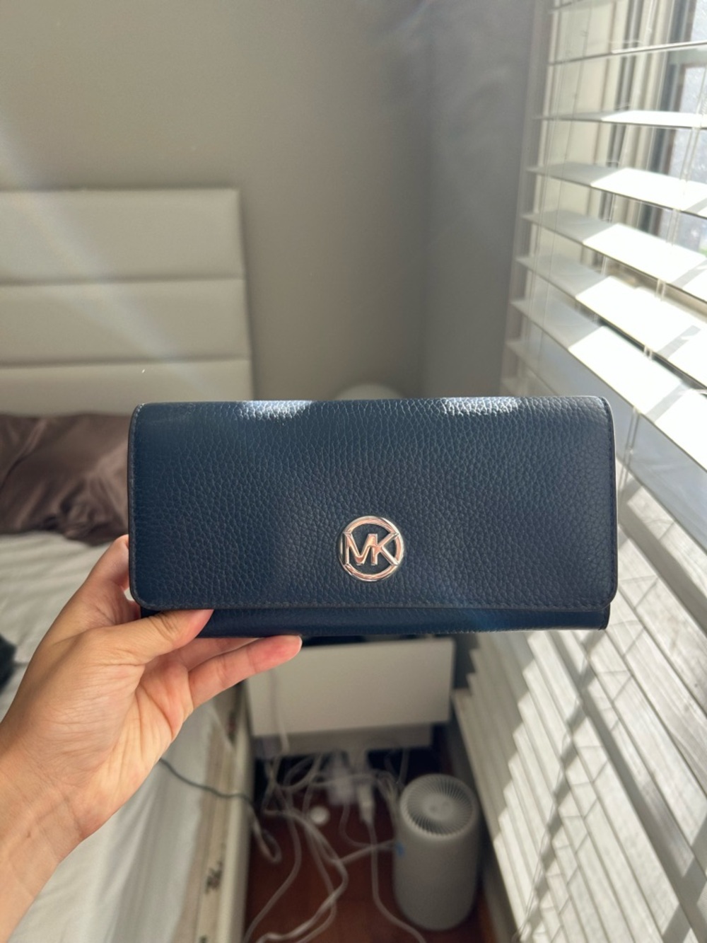 MICHAEL KORS LEATHER WALLET